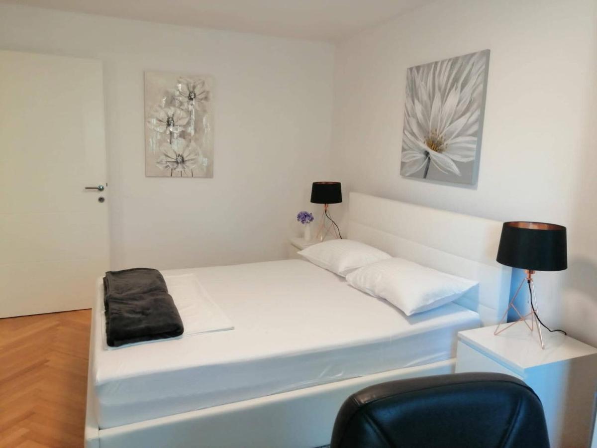 Apartman D&D*** Varaždin Eksteriør billede