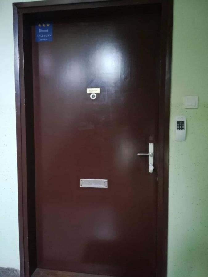 Apartman D&D*** Varaždin Eksteriør billede