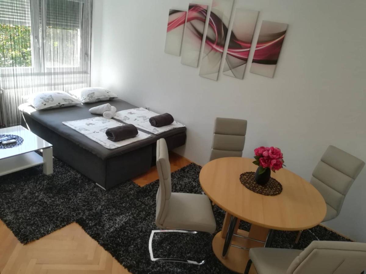 Apartman D&D*** Varaždin Eksteriør billede