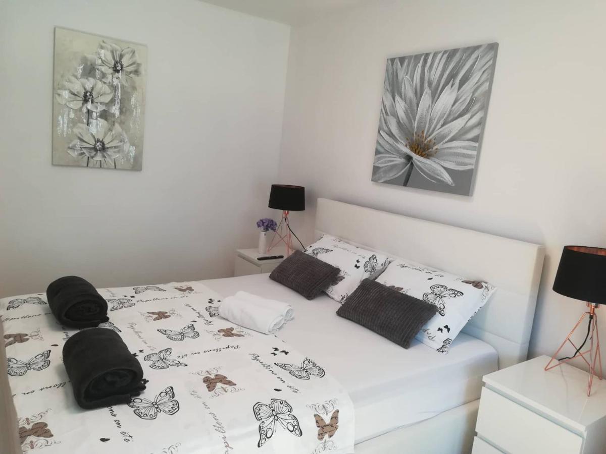 Apartman D&D*** Varaždin Eksteriør billede