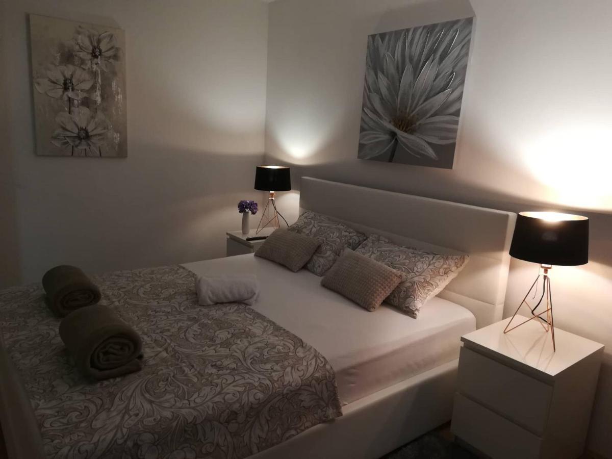 Apartman D&D*** Varaždin Eksteriør billede